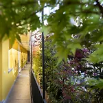 Casa Coppa Ivy