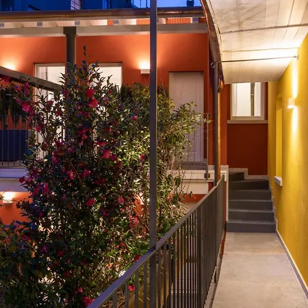 Casa Coppa Ivy