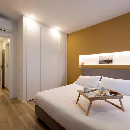 Casa Coppa Ivy
